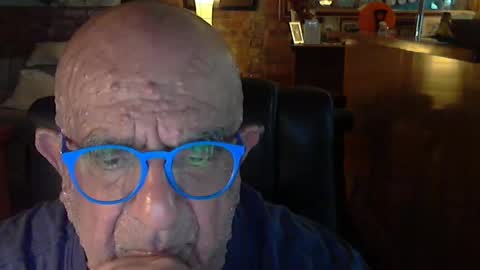Snapshot of patvac chatting on February 22, 1:34 pm patvac online show from February 22, 1:34 pm