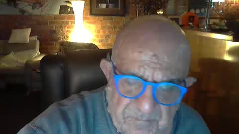 Snapshot of patvac chatting on September 20, 2:39 pm patvac online show from September 20, 2:39 pm