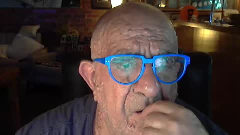 Snapshot of patvac chatting on February 3, 12:25 pm patvac online show from February 3, 12:25 pm