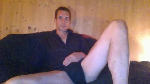 Snapshot of paueriwan chatting on October 14, 7:43 pm paueriwan online show from October 14, 7:43 pm