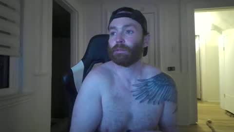 Snapshot of paul9333 chatting on January 25, 2:47 am shy online show from January 25, 2:47 am