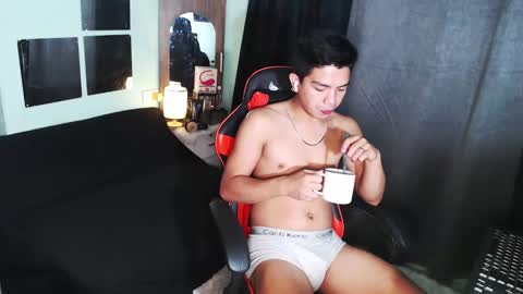 MrBigPaul online show from May 14, 3:04 am