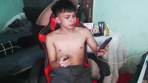 MrBigPaul online show from May 22, 4:12 pm
