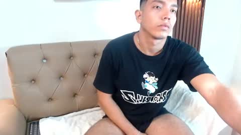 paul_cros online show from June 30, 11:22 am
