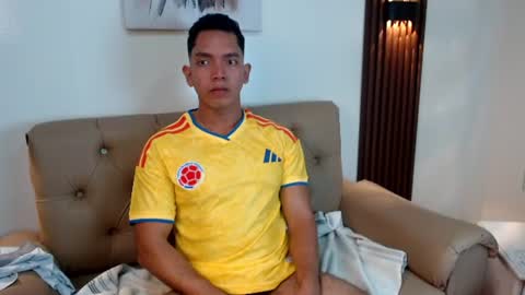 paul_cros online show from June 27, 12:22 pm
