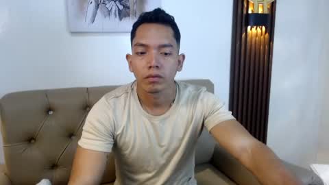 paul_cros online show from June 29, 11:21 am