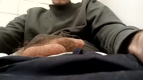 paul_girthy online show from December 10, 3:22 pm