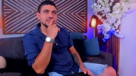 Paul Rivera online show from April 28, 9:19 pm