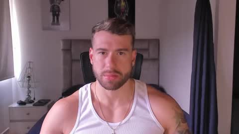 Snapshot of paul_roger chatting on September 29, 4:36 pm PAUL ROGER online show from September 29, 4:36 pm