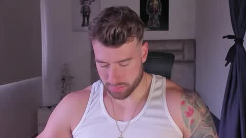 PAUL ROGER online show from February 19, 12:12 pm