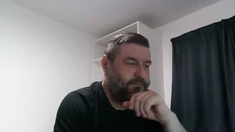 pauljr85 online show from June 27, 11:10 pm