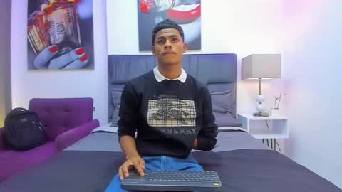Snapshot of paull_cassidy chatting on September 30, 9:18 pm Paull Cassidy online show from September 30, 9:18 pm