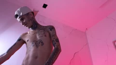 Paulo online show from April 21, 10:05 pm