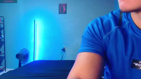 Snapshot of paulo_allen chatting on February 19, 1:50 pm Paulo online show from February 19, 1:50 pm