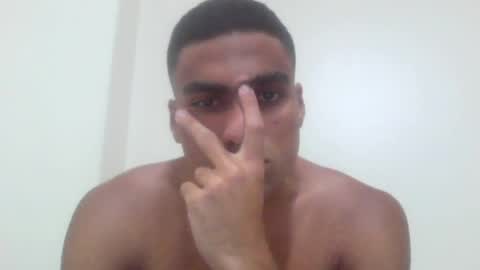 paulo online show from April 7, 8:53 pm