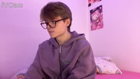 Paulo online show from February 11, 9:42 pm