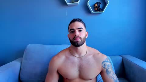 Snapshot of paulphoenix_ chatting on October 7, 8:46 pm Paul Phoenix online show from October 7, 8:46 pm