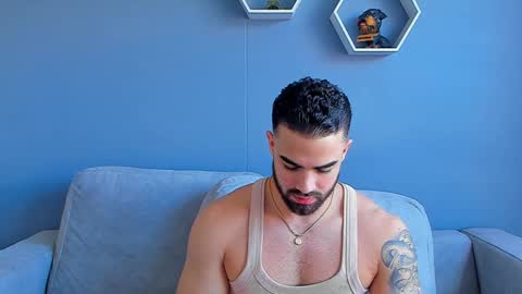 Paul Phoenix online show from January 4, 9:31 pm