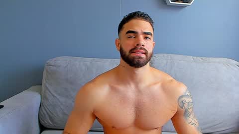Paul Phoenix online show from January 2, 6:12 pm