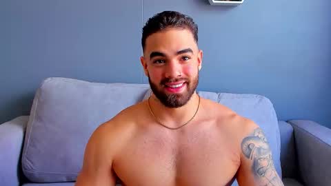 Snapshot of paulphoenix_ chatting on September 29, 8:48 pm Paul Phoenix online show from September 29, 8:48 pm