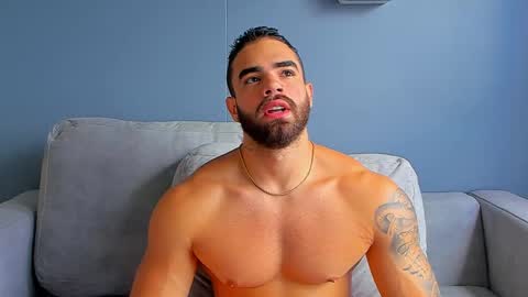 Paul Phoenix online show from February 26, 8:20 pm