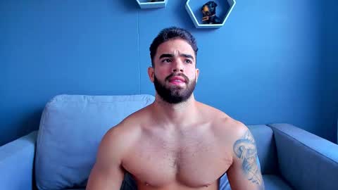 Paul Phoenix online show from October 19, 9:29 pm