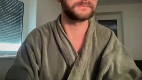 love bush online show from December 5, 10:22 am