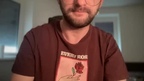 love bush online show from December 14, 9:38 am