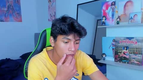 Paul online show from March 26, 9:30 pm