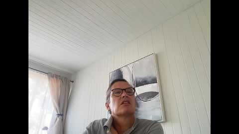 Snapshot of paulwill2377 chatting on October 6, 6:12 pm paulwill2377 online show from October 6, 6:12 pm