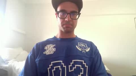 paulyaaa8 online show from February 17, 5:28 am