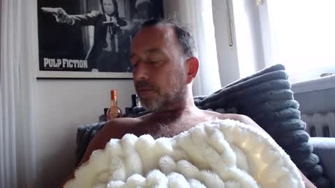 Ben online show from January 3, 8:21 am