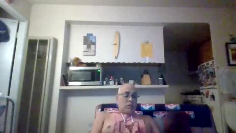 Snapshot of pawgkiller chatting on October 23, 3:43 am pawgkiller online show from October 23, 3:43 am