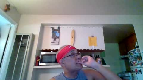 pawgkiller online show from April 26, 11:12 pm