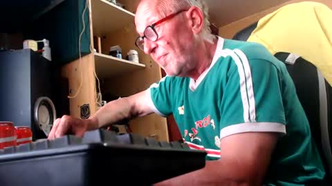 pc8474408 online show from June 22, 1:26 pm