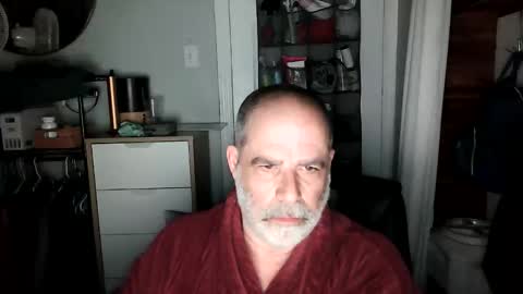 pdochpdoch online show from April 12, 6:15 am