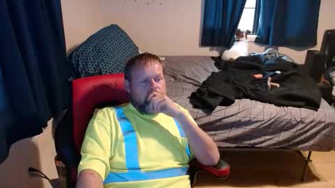 pecker40 online show from January 10, 5:50 pm