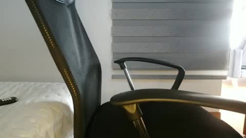 Snapshot of pecsblack888 chatting on December 30, 2:19 pm pecsblack888 online show from December 30, 2:19 pm