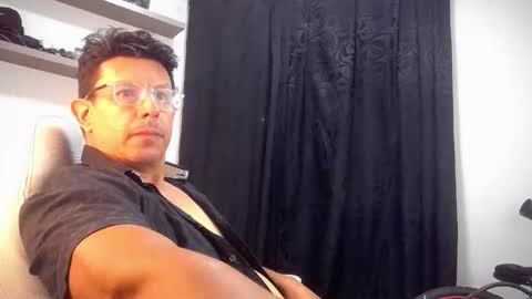 Pedro online show from May 2, 3:53 am