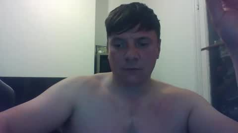 pedrok87 online show from March 26, 12:04 am