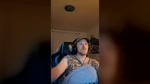 peeteez online show from July 13, 8:11 pm