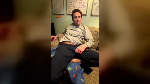 pegmyazz81 online show from April 11, 1:24 am