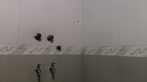 pencilchor online show from April 14, 10:04 am