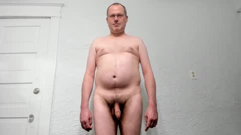Snapshot of penis_dance chatting on December 31, 1:47 am Vincent Howard online show from December 31, 1:47 am