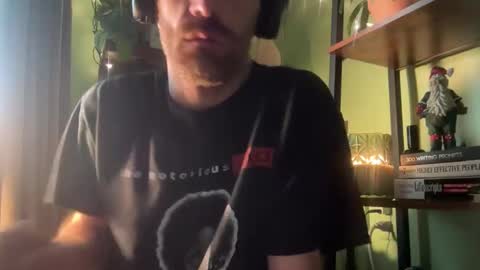 Bubble Butt In Pennsylvania online show from December 1, 7:28 pm