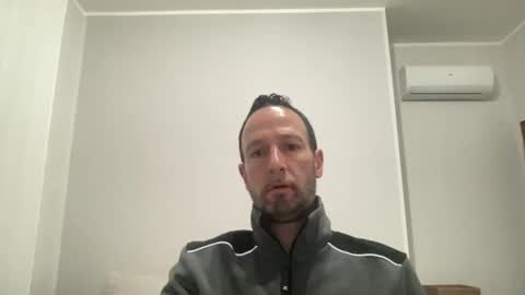 peppinslosqualo online show from March 3, 5:29 am