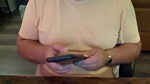Snapshot of perfecto1957 chatting on February 22, 3:54 pm perfecto1957 online show from February 22, 3:54 pm