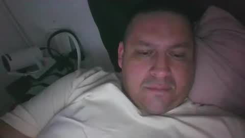 perroar online show from February 1, 10:47 am