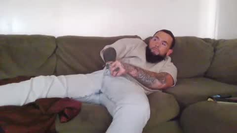 AKA perverted Step Daddy online show from April 23, 8:33 pm