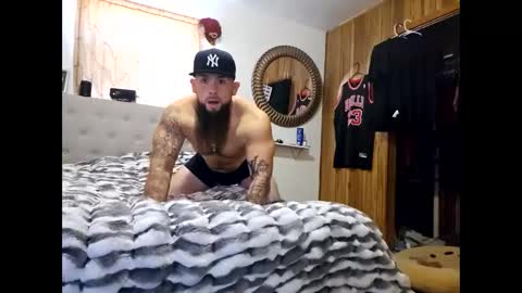 Snapshot of pervertedgrandson chatting on December 4, 5:11 pm AKA perverted Step Daddy online show from December 4, 5:11 pm